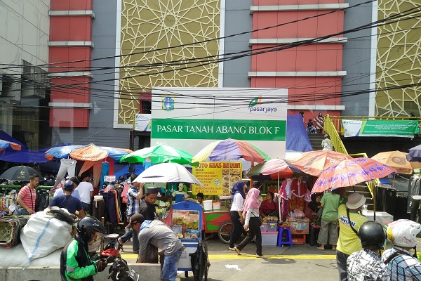 5 Pasar Bersejarah Di Jakarta